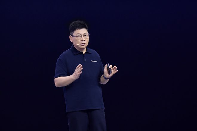 华为HarmonyOS 6强在哪里？