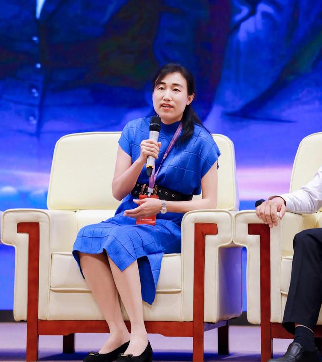 从规模博弈到价值跃升 大咖谈高质量商业的破局之道