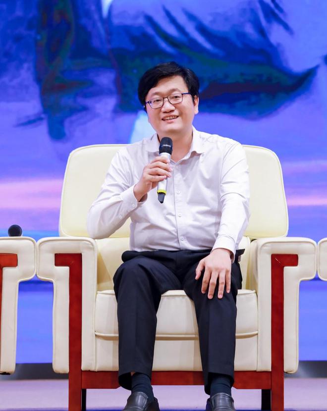 从规模博弈到价值跃升 大咖谈高质量商业的破局之道