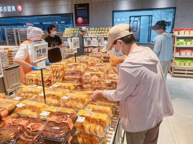 第二批调改店开业 物美从胖东来学到了什么