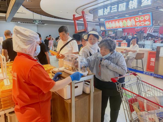 第二批调改店开业 物美从胖东来学到了什么