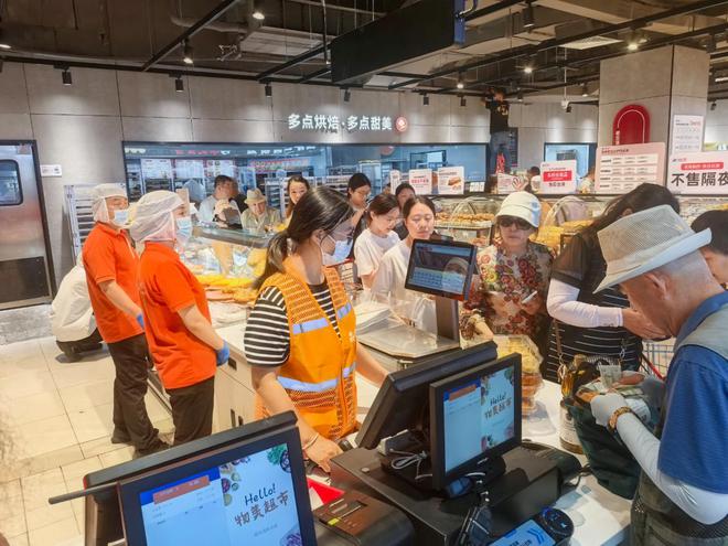 第二批调改店开业 物美从胖东来学到了什么