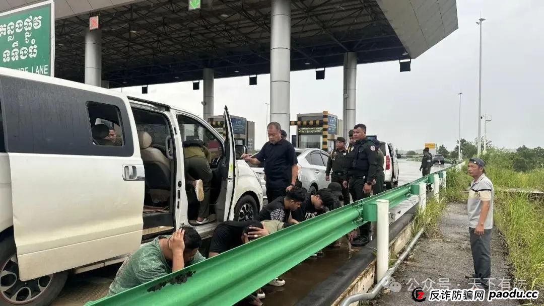 场面震撼！柬埔寨电诈园区上演集体大逃亡！