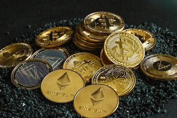 2025年最受瞩目的四大预售加密货币:BlockDAG以4.35亿美元融资领跑,并跻身一级交易所上市热潮(3) 2025年最受瞩目的四大预售加密货币:BlockDAG以4.35亿美元融资领跑,并跻身一级交易所上市热潮(3)
